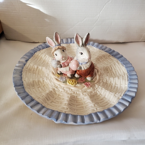 Fitz & Floyd Basket Weave Ceramic Egg Serving Dish Salt & Pepper Shakers Set - Picture 5 of 16